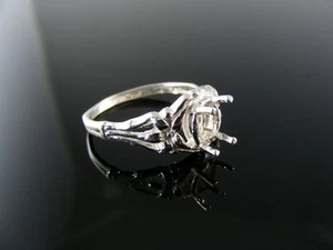 2518 STERLING SILVER RING SETTING, 7X5 MM OVAL FACETED GEMSTONE, SIZE 6.75 - Picture 1 of 3