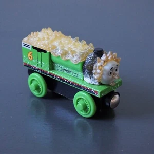 Thomas the Train Percy Holzeisenbahn Panzer Lok Zug #6 Jack Frost 2003 - Bild 1 von 13