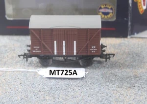 Bachmann OO 1:76 #37-900 12 Ton Shock Absorbing Van Very Good FNQHobbys MT725A - Picture 1 of 12