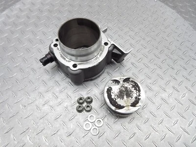 2016 16-18 Ducati Hypermotard 939 Rear Vertical Cylinder Barrel Jug Piston - Image 1 of 4