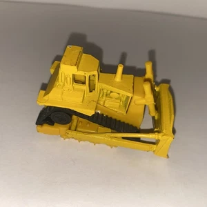 Vtg Hot Wheels CAT Yellow Bulldozer 1979 Malaysia Base Construction Vehicle - Picture 1 of 5