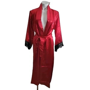 Bata de encaje M.Vie Intimates roja satinada negra talla grande para mujer - Imagen 1 de 7