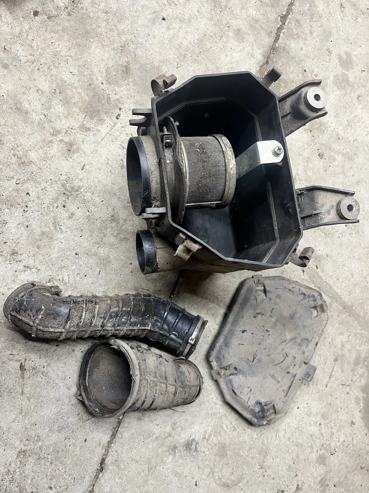 Honda Atc Big Red 250es Air Box Hose Tube Cage Lid 85 86 87 1985 1986 1987 250 - Image 1 of 4