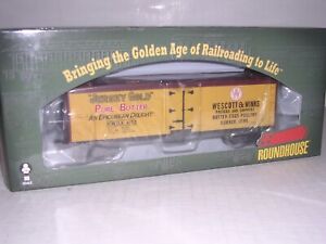 Roundhouse #85581  Wescott & Winks 40' Wood Side Reefer #1052  H.O.Scale