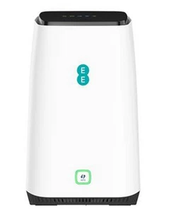 5G EE 5GEE WiFi Smart Hub Mobilny router szerokopasmowy 2,4 GHz 5 GHz (odblokowany) - Zdjęcie 1 z 5