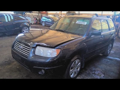Driver Corner/Park Light Fog-driving Bumper Mounted Fits 06-08 FORESTER 6485968 - Imagem 1 de 4