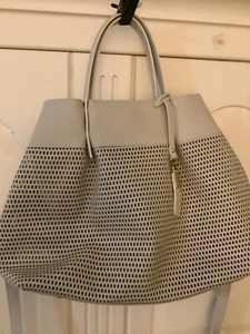 Gianni Notaro Genuine Soft Leather Handbag Light grey - Picture 1 of 11