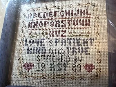 The Creative Circle kit #1673 Mini Sampler 5" x 5" on Rustico cloth New - Image 1 of 2