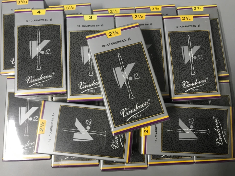 Cañas de clarinete Vandoren Paris V12 Bb cajas o individuales mezclar y combinar Foto 1 de 1