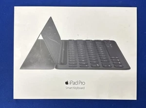 Apple Smart Keyboard Folio Cover Case for iPad Pro 9.7" 1st/2nd Gen (MM2L2AM/A) - Picture 1 of 2