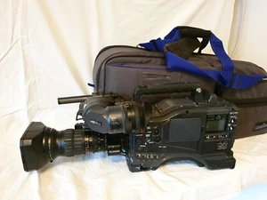 Panasonic AJ-HPX2100E, Fujinon A13x6.3 BERM-SD, Camcorder P2 , P2HD - Imagen 1 de 23