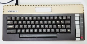 Atari 600XL Home Vintage Computer - Rare - Parts only - Picture 1 of 20