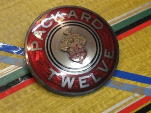1932-9 PACKARD 12 Trunk Rack MEDALLION. - Picture 1 of 4