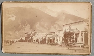 Foto de gabinete de escena callejera Silverton Colorado de la década de 1880 ciudad minera del condado de San Juan - Imagen 1 de 9
