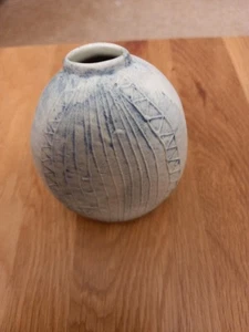 Carn Pottery N44 Bud Vase - Picture 1 of 3