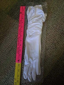 Vintage Womens Stretch Gloves Size A Fits 6.5 to 7.5 - Picture 1 of 3