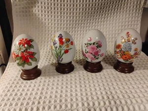 Vintage Avon Porcelain Egg Collection 4 Seasons 1987 - Picture 1 of 8