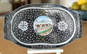 Bandeja esmaltada persa Minakari floral negra hecha a mano de colección Forushgahe Teherán camellos - Imagen 1 de 23
