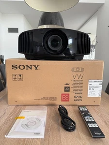 SONY VPL-VW260ES 4K Beamer, schwarz - Bild 1 von 14