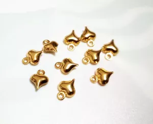 10pz ciondoli mini cuore bombato in acciaio inox 8,5x6mm colore oro bijoux - Foto 1 di 1