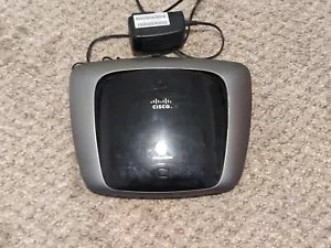 Cisco Linksys E2000 Wireless Router - Picture 1 of 3