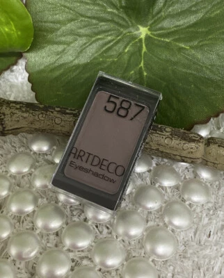 ARTDECO Eyeshadow Lidschatten Portion Refiller 587 braun samt 0,8g *neu* - Bild 1 von 3