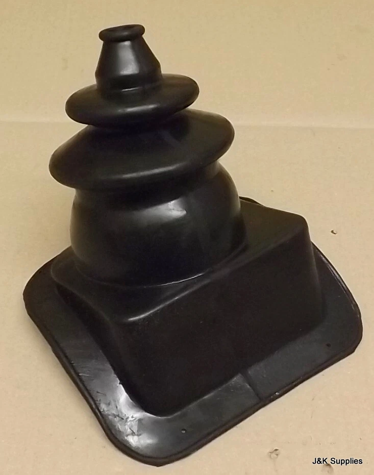 CLASSIC MINI REMOTE GEAR CHANGE GAITER - 22A608 - Image 1 of 1