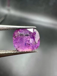 2.8 Ct Natural Pink Sapphire – Cushion Cut, Vivid Color, Untreated Gemstone - Picture 1 of 12