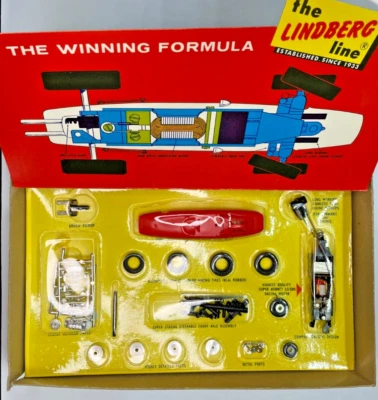 Vtg. Lindberg 1/32 Scale Slot Racer Lola Formula 1 Car Kit 1658-498 Sealed Parts - Image 1 of 4