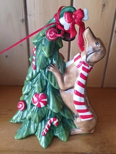 BLUE SKY CLAYWORKS WEIHNACHTSDACKEL MIT WEIHNACHTSBAUM (NEU MIT ETIKETT) - Bild 1 von 10