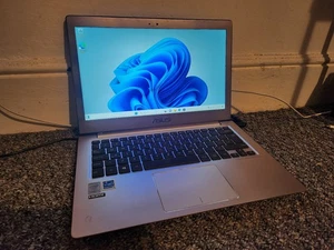 Asus Notebook UX303L - Intel Core i7 5500U - 8GB RAM - 180GB SSD - Free P&P - Picture 1 of 7