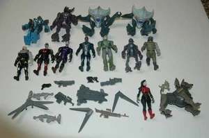 13 GREENBRIER FINAL FACTION 3,75" ACTIONFIGUREN MIT DIVERSEM ZUBEHÖR - Bild 1 von 5
