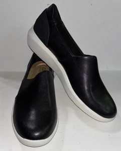 Clarks Collection KAYLEIGH STEP LOAFERS FLATS SNEAKERS Black Leather Shoes 9 M - Picture 1 of 8