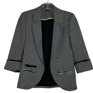 Alice and Olivia black white stripped women's blazer career wear - Picture 1 of 14