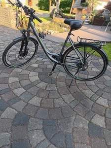Raymon Tourray 3.0 Grau/Grün Alu Damen Trekkingrad 28“, Baujahr 2020 - Bild 1 von 5