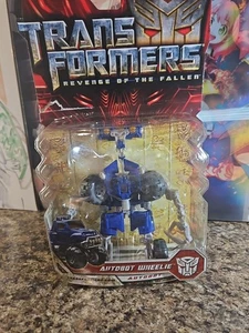 Transformers Revenge of the Fallen Wheelie Deluxe Class Actionfigur  - Bild 1 von 4