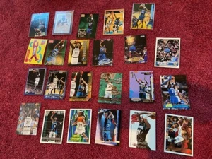 Lotto 23 carte da basket diverse KEVIN GARNETT - Minnesota TIMBERWOLVES - Foto 1 di 6