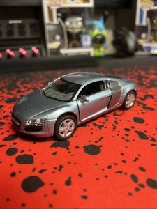 Kinsmart 5" Audi R8 Diecast Model Toy Car 1:36 - Silver - Picture 1 of 5