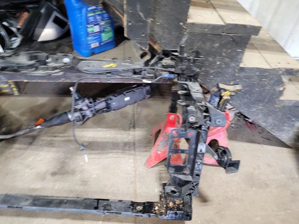 (SOLO RECOGIDA LOCAL) Soporte de núcleo de radiador a través del 26/11/17 Se adapta a 17-18 AUDI Q7 19607 Foto 1 de 4