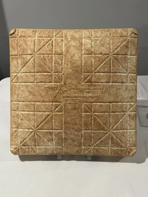 Auténtica Base Usada en Juegos, Cardenales vs Piratas - Busch Stadium 30/08/18 MLB Foto 1 de 4