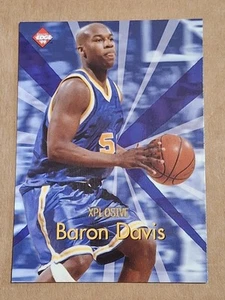 Tarjeta de novato Baron Davis Collectors Edge 1999 explosiva RC #X7 Warriors Hornets - Imagen 1 de 2