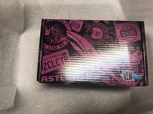 M2 Machines Auto Club Box #19 BLACK/PINK Dodge Challenger R/T Hemi IN HAND - Picture 1 of 5