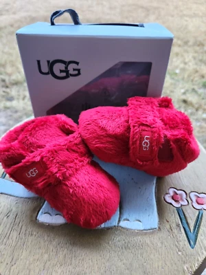Botín Ugg Bixbee "ROJO" NUEVO Niño 2/3C Foto 1 de 4
