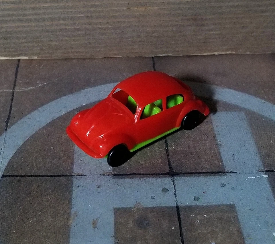 VOLKSWAGEN MAGGIOLINO ROSSO Grisoni Plast Giocattoli &C GCCG BO Scala 1:72 Italy - Immagine 1 di 4