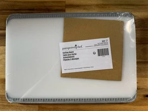 Pampered Chef 1012 Cutting Board 9" x 13" Dishwasher-Safe Nonslip Edges New - Picture 1 of 3