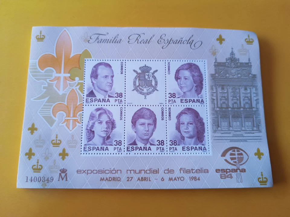 HOJA BLOQUE DE FAMILIA REAL. 5 SELLOS DE 38 PTAS.  EDIFIL 2750 - Imagen 1 de 1