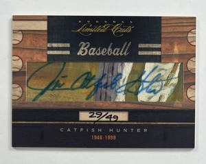 2011 Panini Limited Cuts Catfish Hunter Auto 29/49 AR138 - Bild 1 von 2