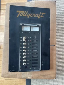 Tolly Craft Blue Sea 8074 Main Panel 30-Amp/120VAC 10pos V/A w/main - Picture 1 of 5