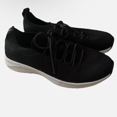 Zapatillas Mujer Nativas Blanco y Negro Talla 7 Foto 1 de 4