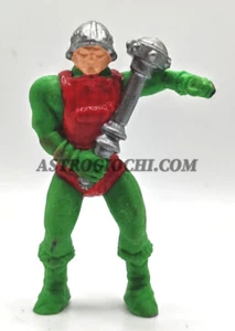 MASTERS OF THE UNIVERSE MOTU HE-MAN ERASER MAN-AT-ARMS 9 cm PVC VINTAGE 1984 - Picture 1 of 5